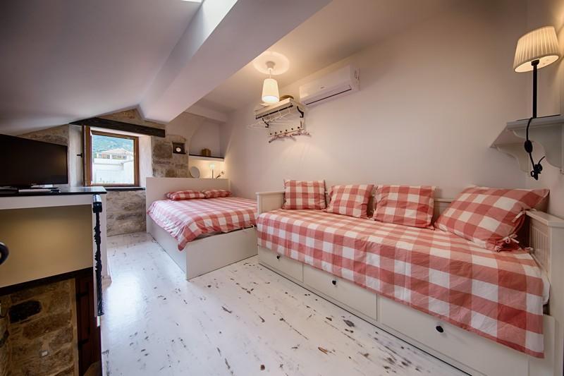 Riva Suite 2 Komiža 外观 照片